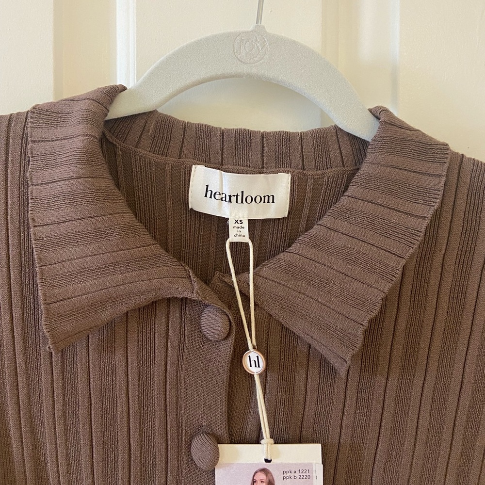 NWT Heartloom x REVOLVE Sweater Cardigan Dress Size XS Dark Tan With Tie - Picture 4 of 5